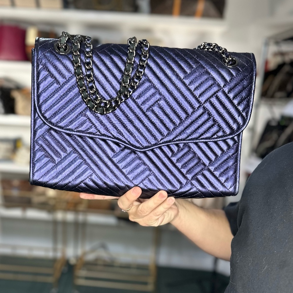 R.M. Metallic Bag - Picture 1 of 1